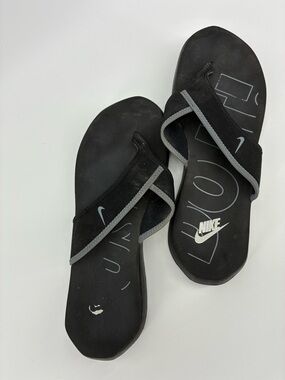 Nike Black Gray Slide Sandals